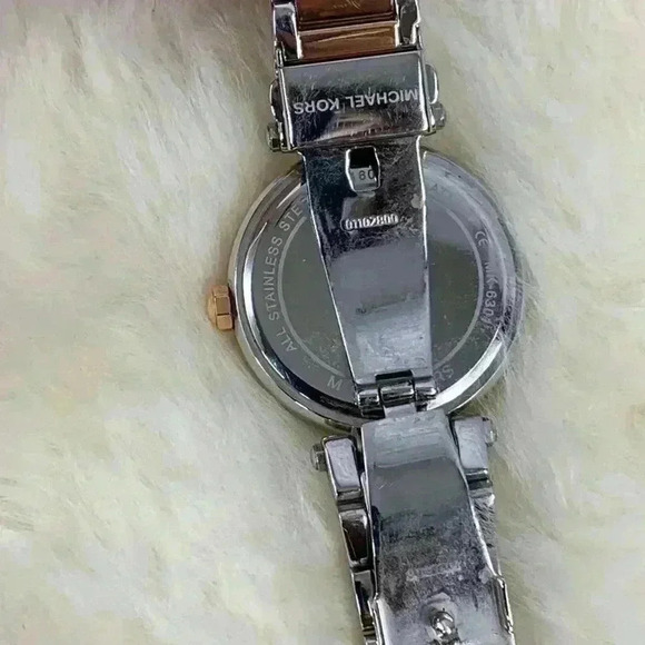 MICHAEL KORS Silver and Rose Gold Band Watch - Picture 5 of 8